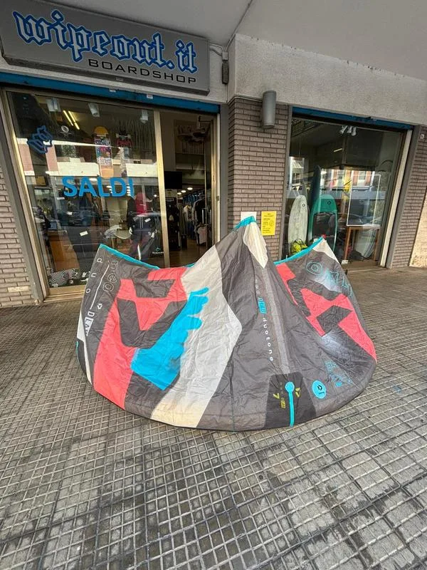 Duotone Neo DLab 7 2023 — used Kitesurf gear on SwellCave