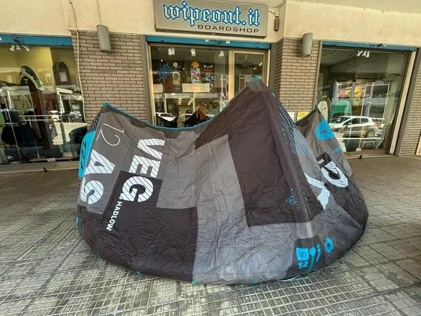 North Vegas 12 2017 12m — used Kitesurf gear on SwellCave