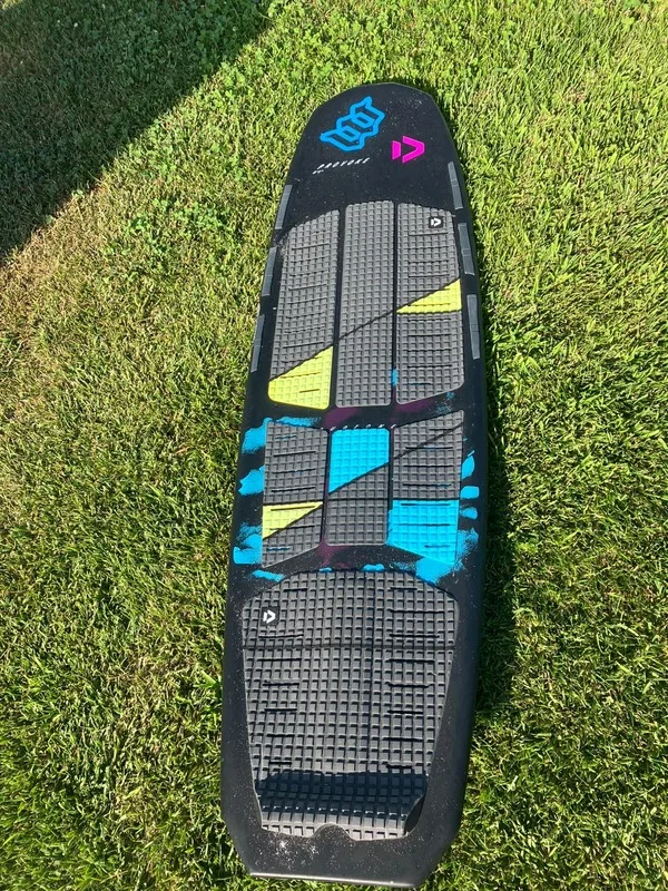 Duotone Pro voke 5'1'' — used Kitesurf gear on SwellCave