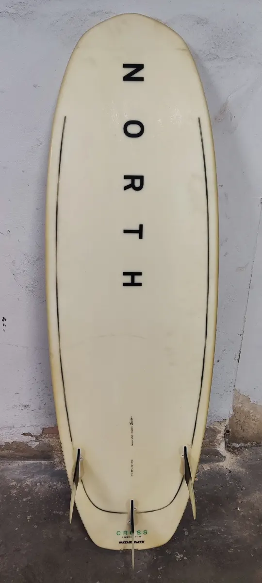 North Cross 5.2 — used Kitesurf gear on SwellCave