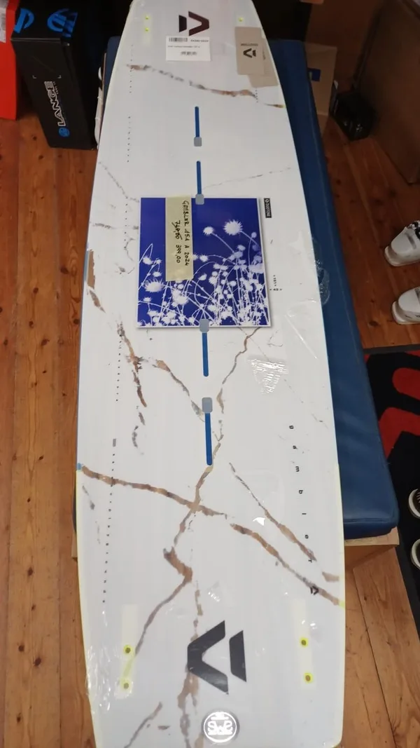 Duotone GAMBLER 151 A — used Kitesurf gear on SwellCave