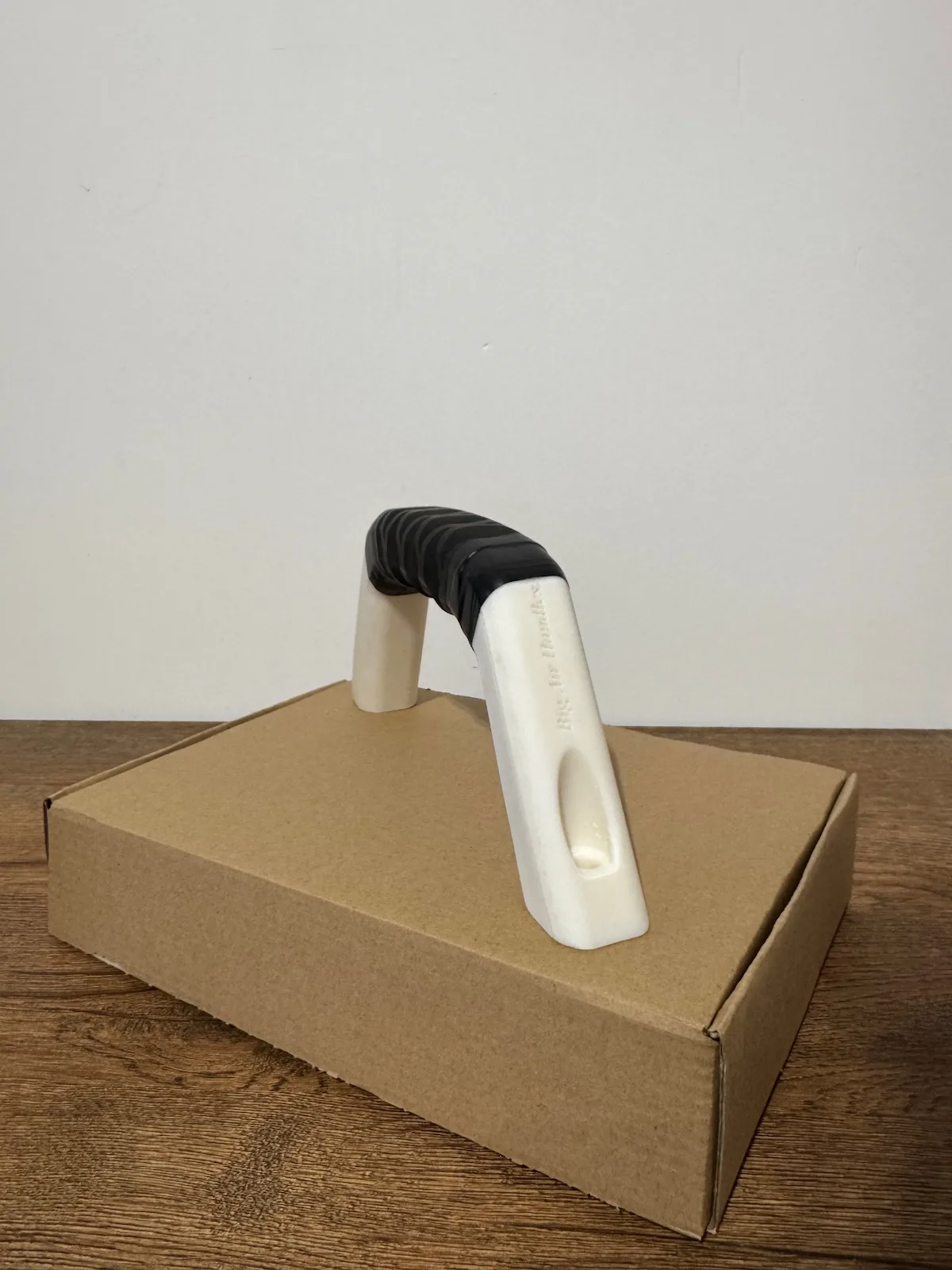BIG AIR HANDLE WHITE — used Kitesurf gear on SwellCave