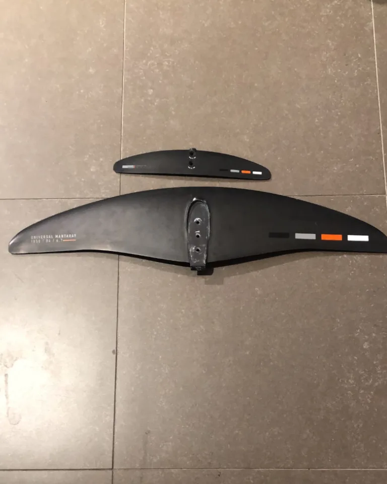 RRD Universal Mantaray 1050 + Flowarch 190 Y30 - Usato in condizioni molto buone — used Wing Foil gear on SwellCave