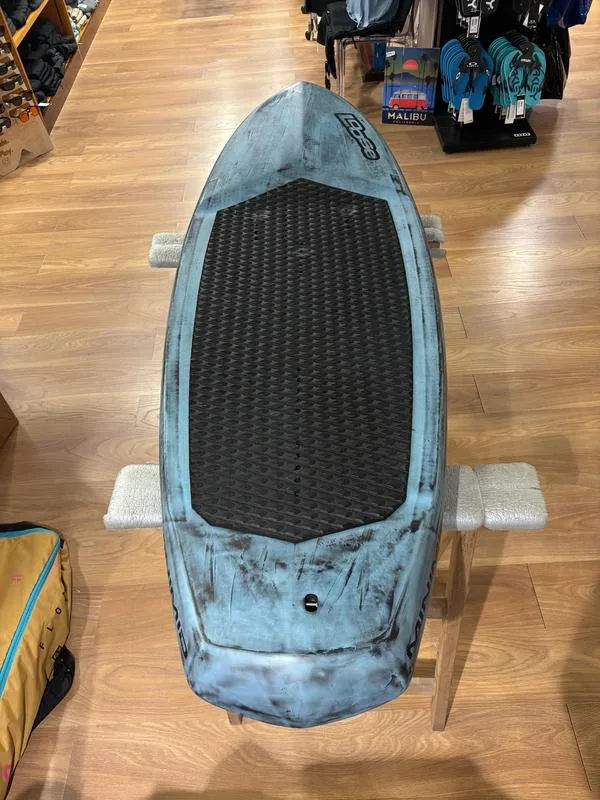 Loose MiniMid 105L — used Wing Foil gear on SwellCave