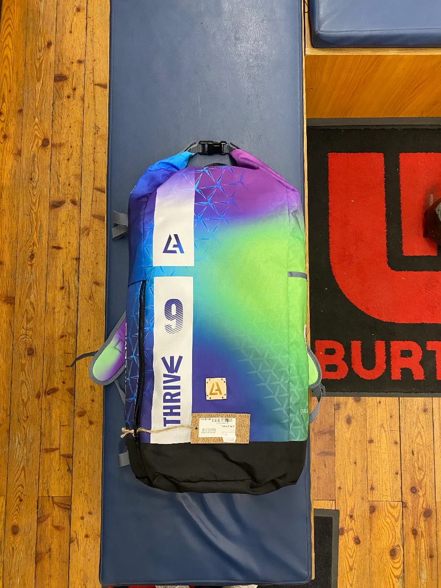 Harlem thrive 9m 2026 — used Kitesurf gear on SwellCave