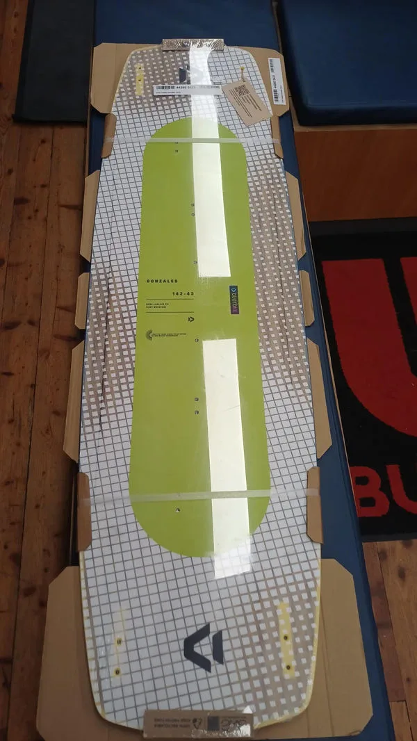 Duotone GONZALES 142 A — used Kitesurf gear on SwellCave