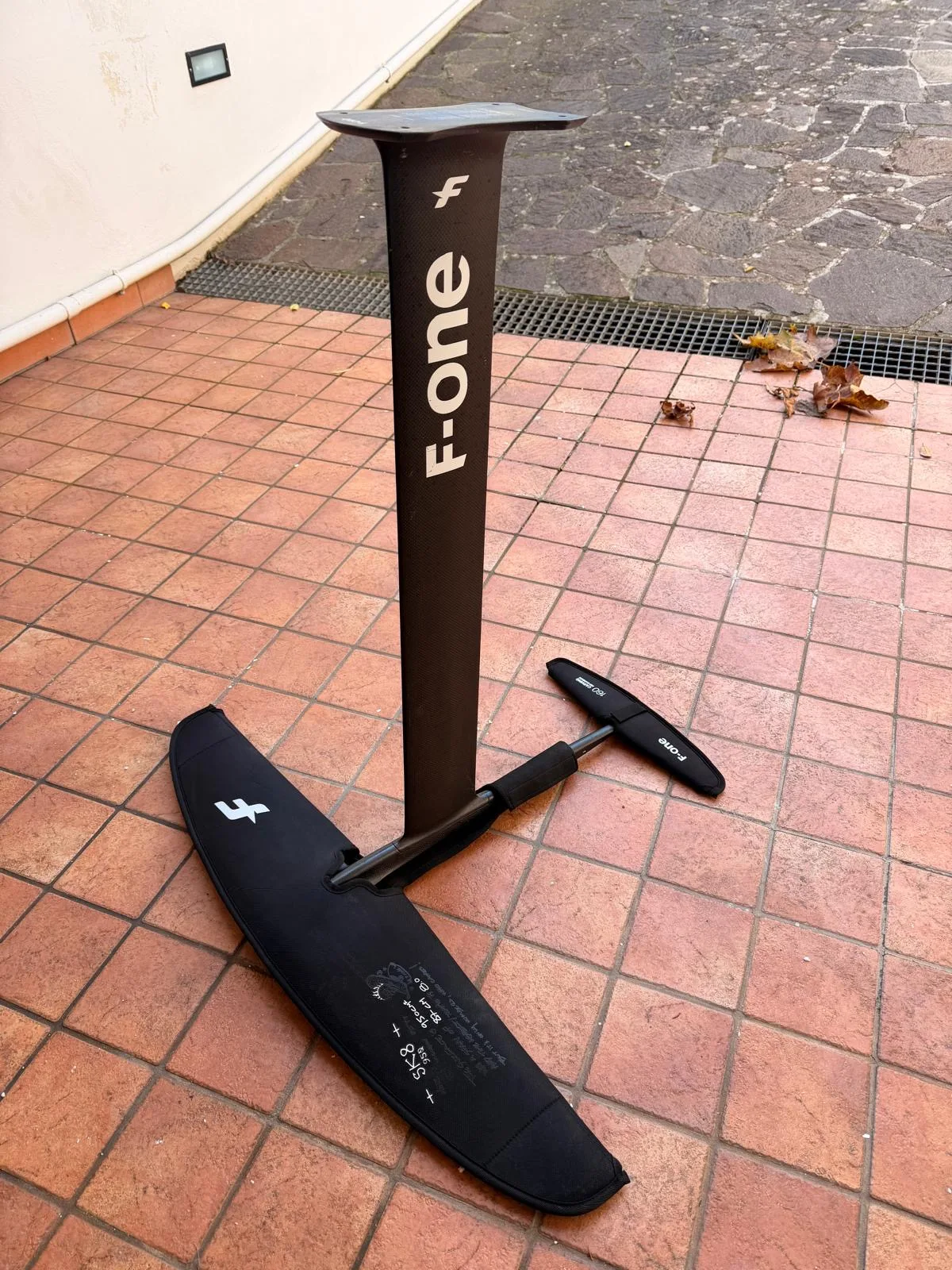 Kit wingfoil F-one — used Wing Foil gear on SwellCave